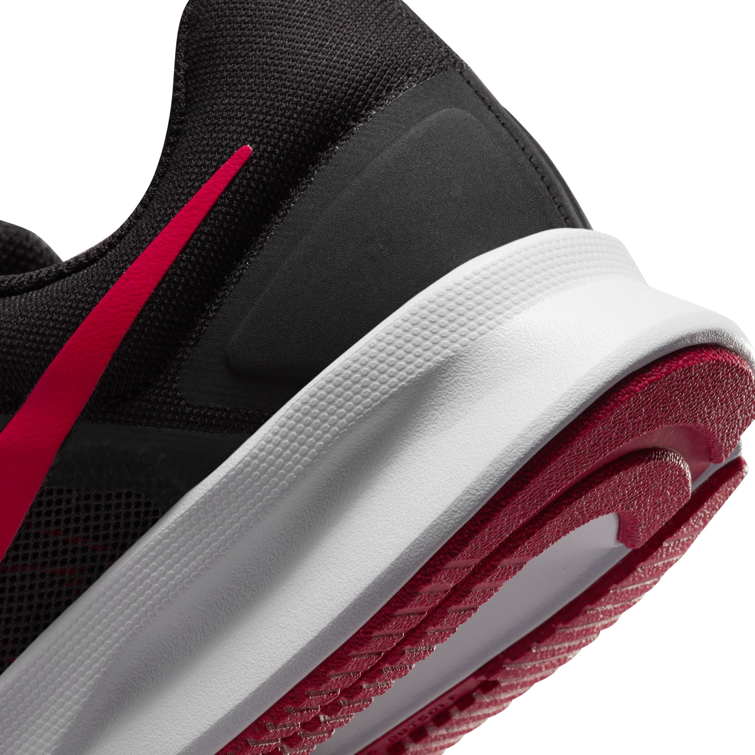 Nike Run Swift 3 Tenis negro de hombre para correr