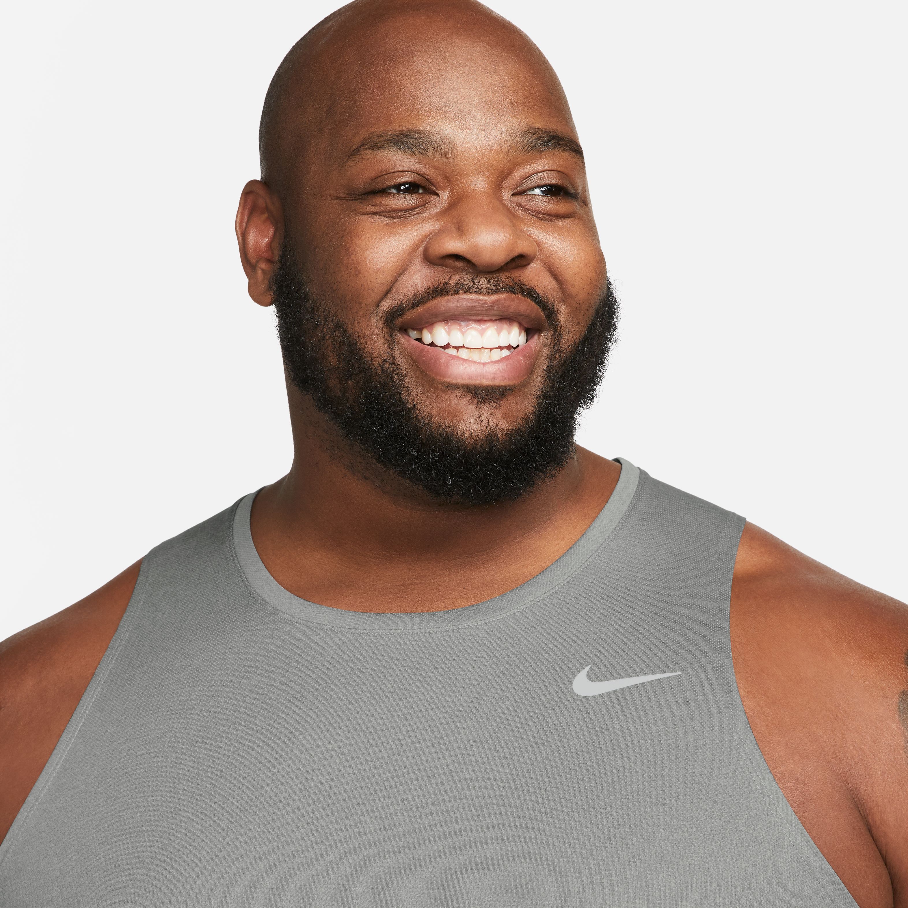 Nike M Nk Df Miler Tank Camiseta Manga Sisa gris de hombre para correr