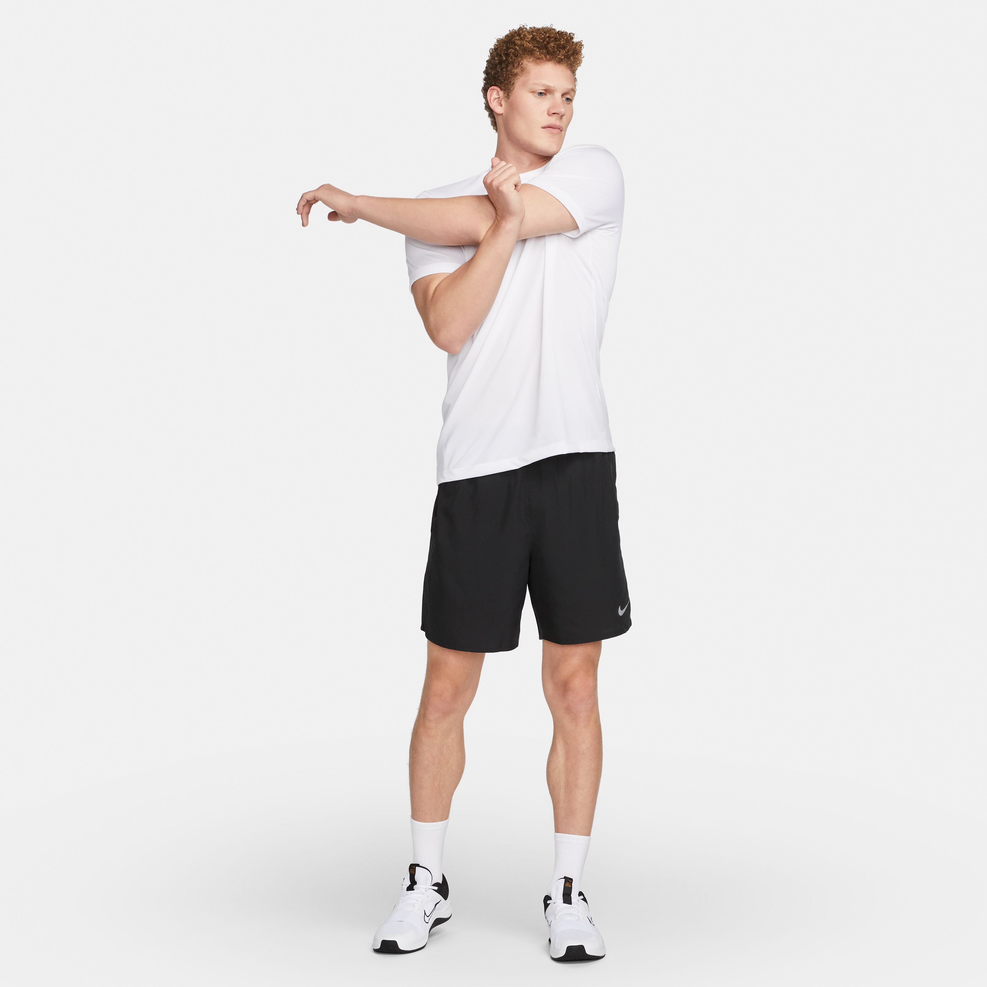 Nike M Nk Df Challenger Short 7Bf Pantaloneta negro de hombre para correr