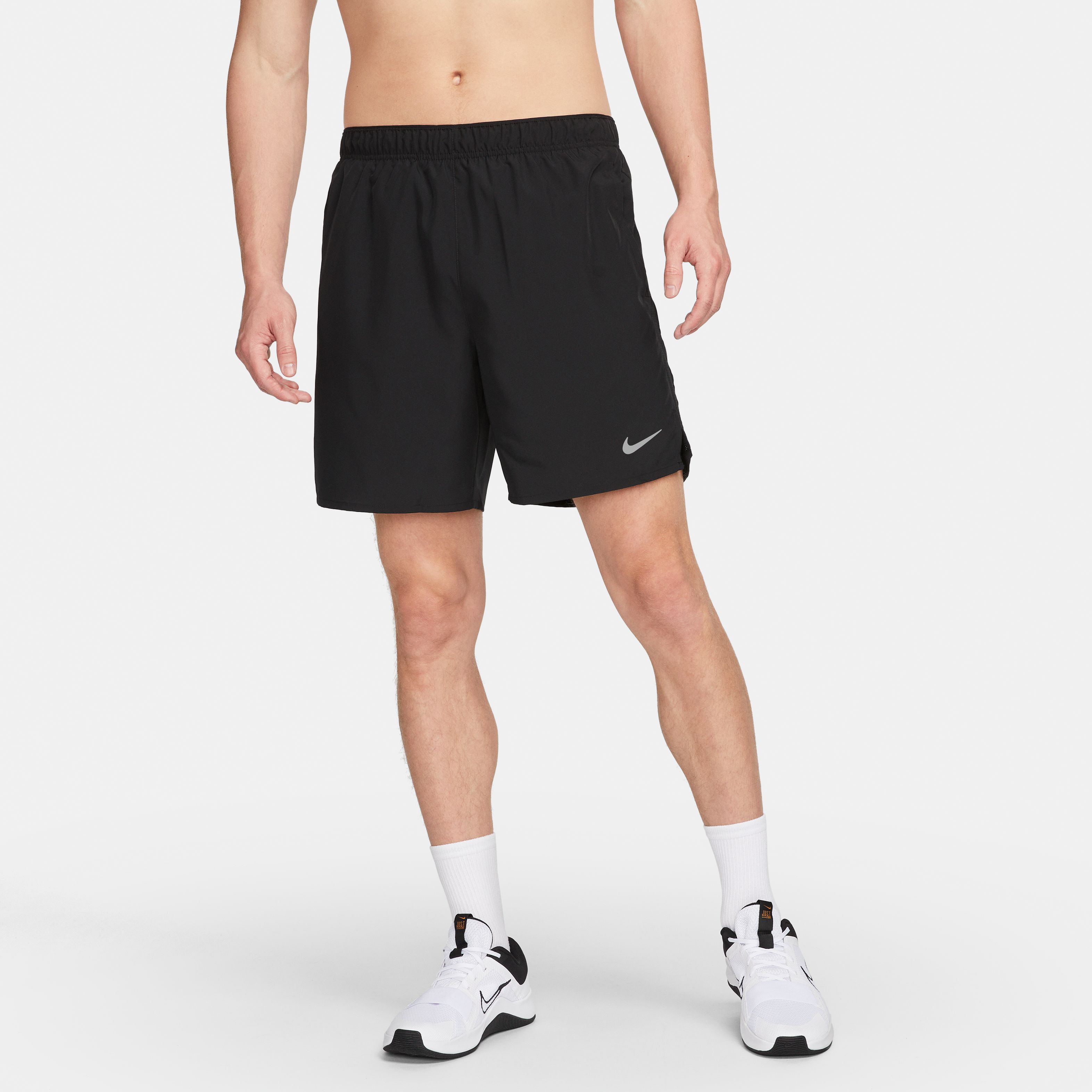 Nike M Nk Df Challenger Short 7Bf Pantaloneta negro de hombre para correr