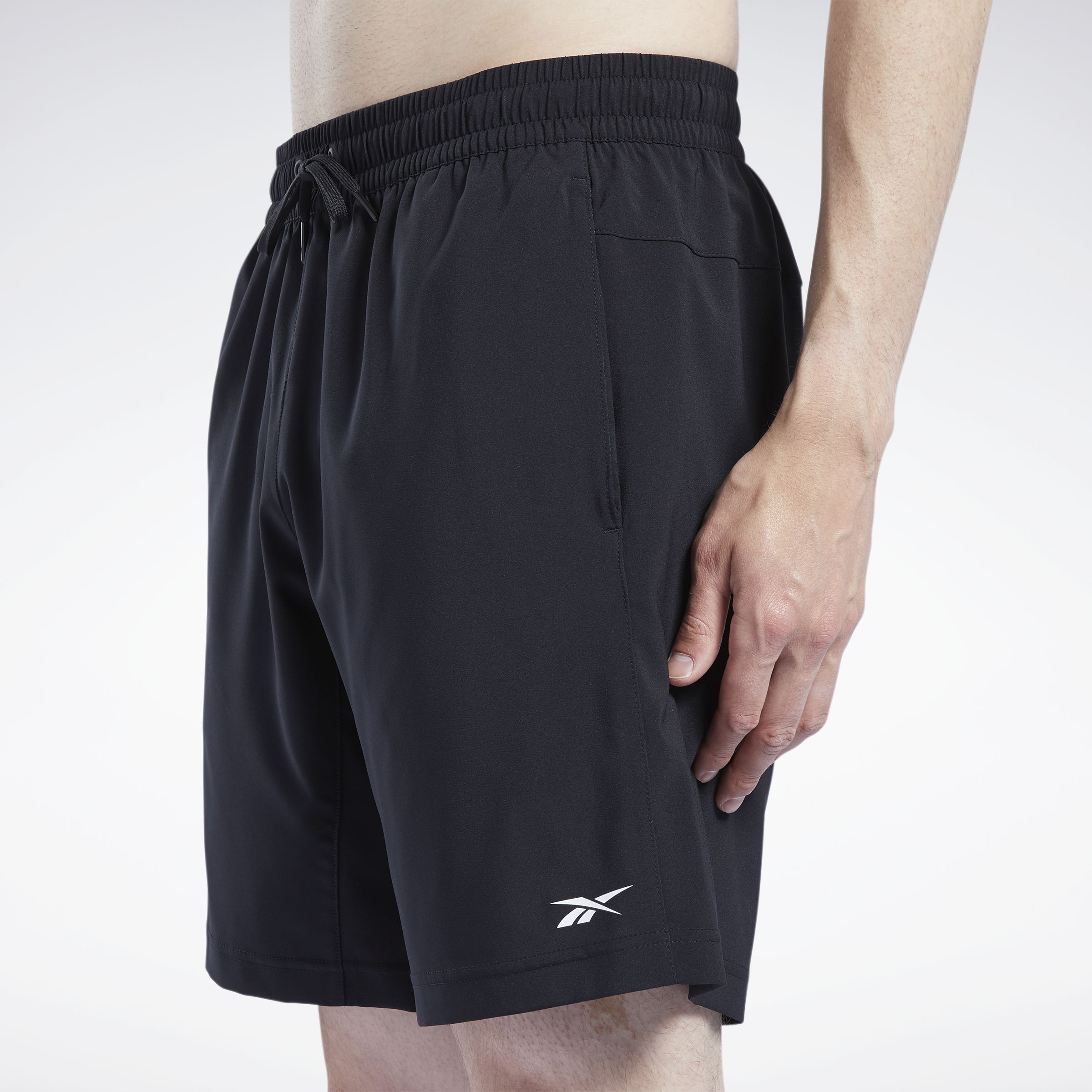 Reebok Wor Woven Short Pantaloneta negro de hombre para entrenamiento