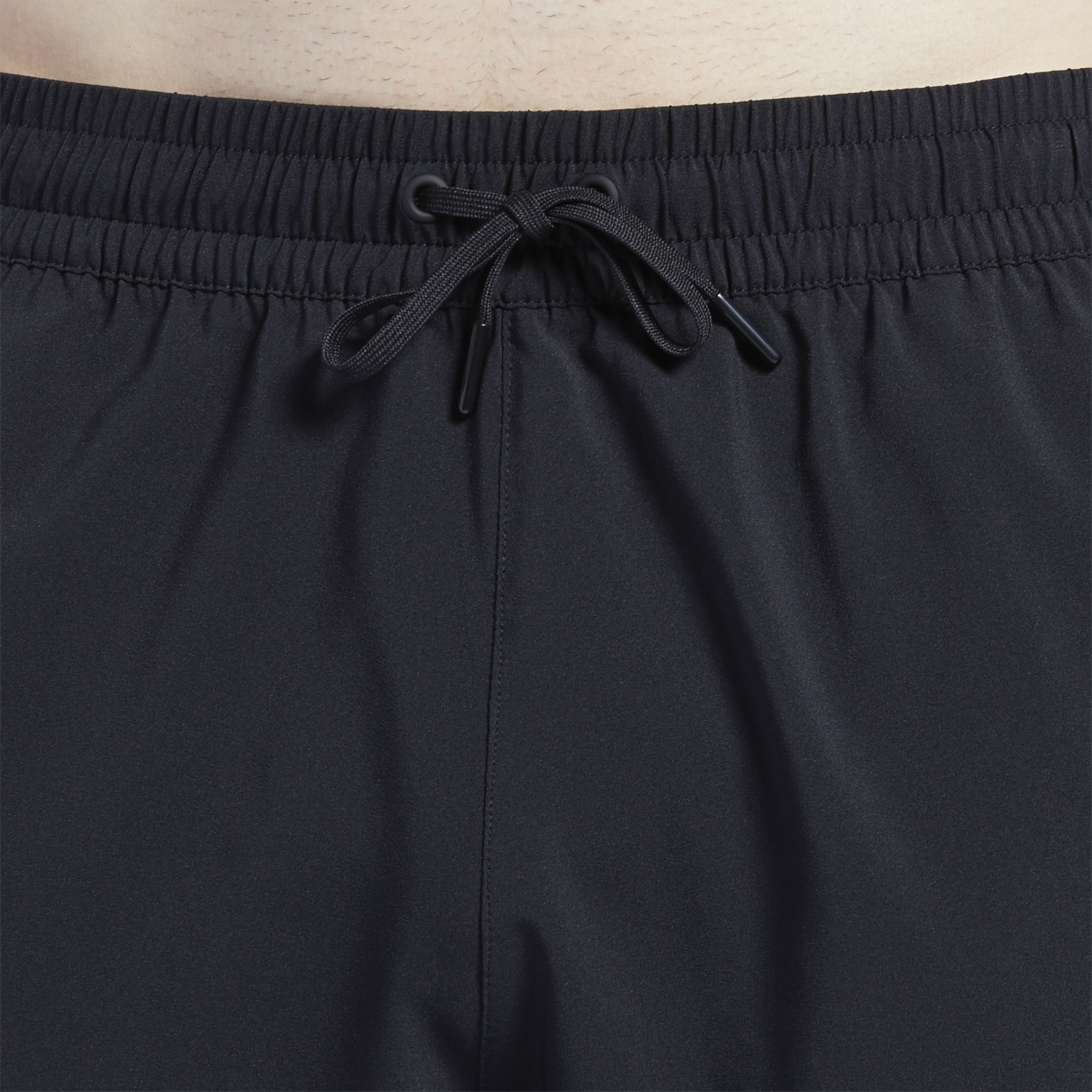 Reebok Wor Woven Short Pantaloneta negro de hombre para entrenamiento