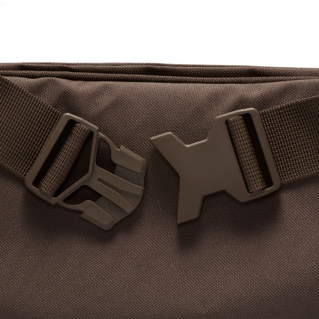 Nike Nk Heritage Waistpack Canguro cafe de hombre lifestyle