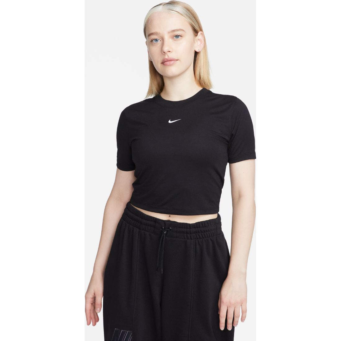 Nike W Nsw Tee Essntl Slim Crp Lbr Camiseta Manga Corta negro de mujer lifestyle