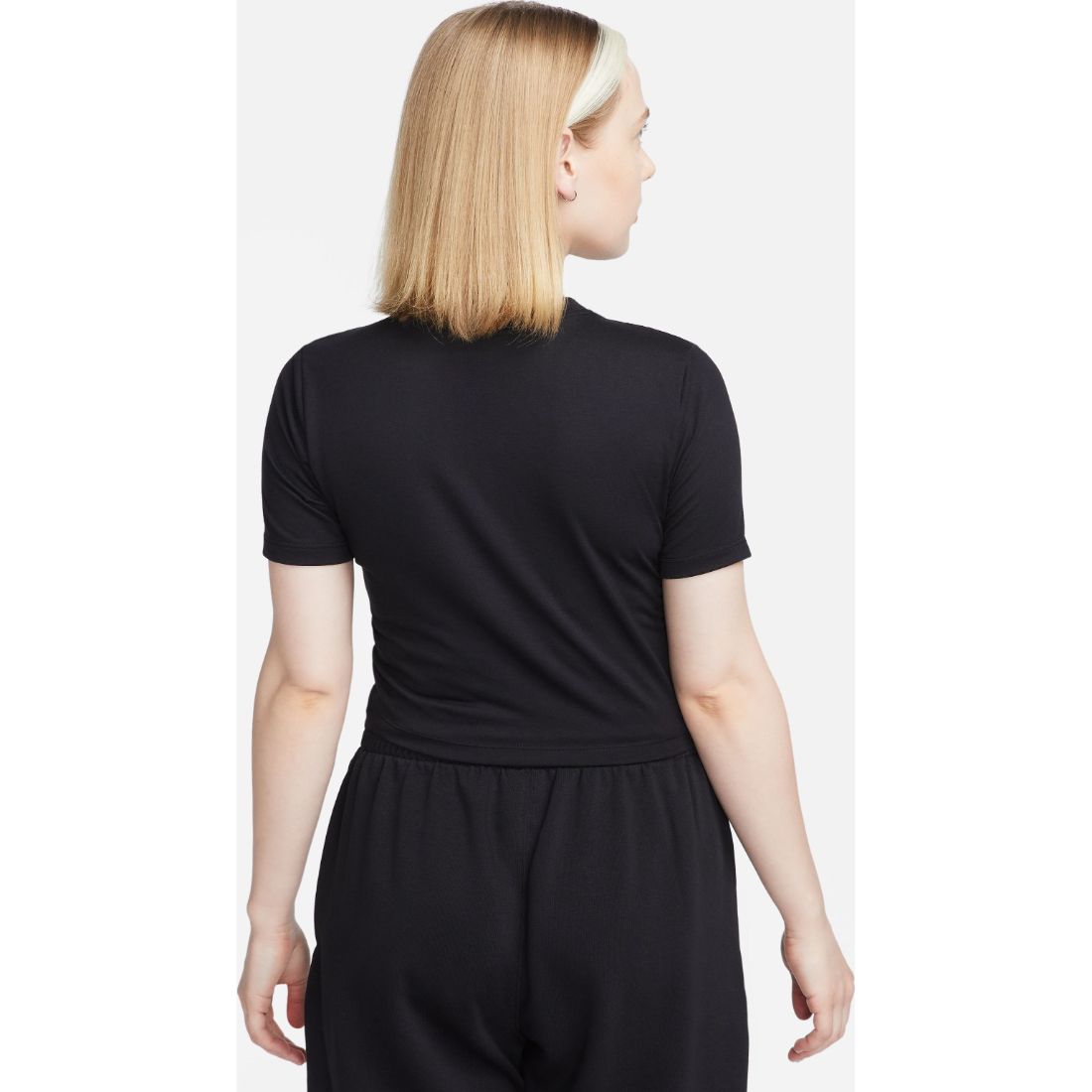 Nike W Nsw Tee Essntl Slim Crp Lbr Camiseta Manga Corta negro de mujer lifestyle