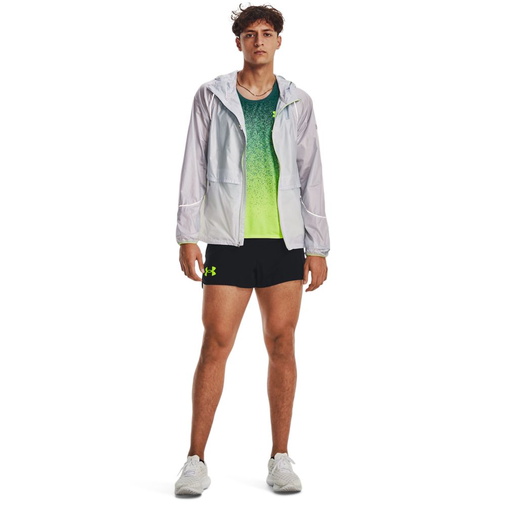 UA Lighter Than Air Short Pantaloneta negro de hombre para correr