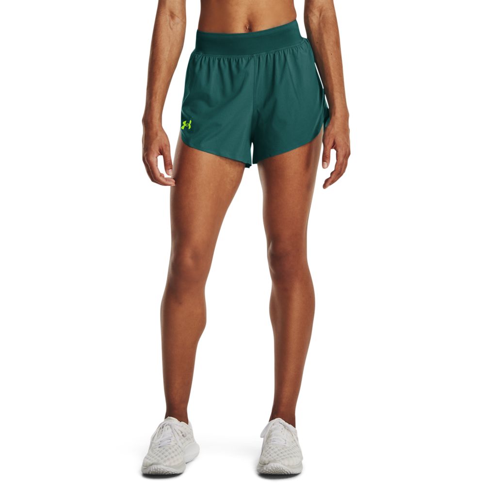 UA Lighter Than Air Short Pantaloneta verde de mujer para correr