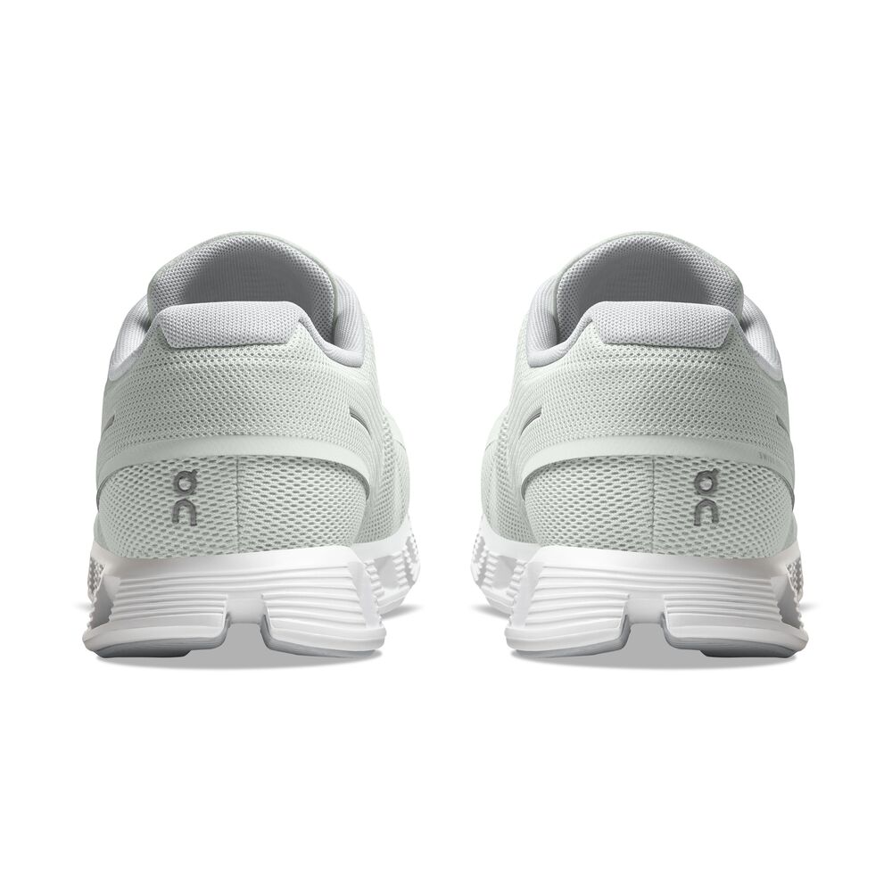 On Cloud 5 Tenis blanco de hombre lifestyle