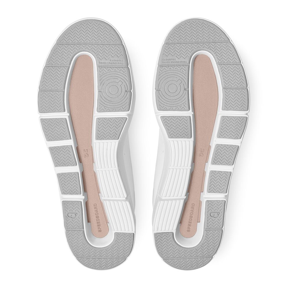 On The Roger Advantage Tenis blanco de mujer lifestyle