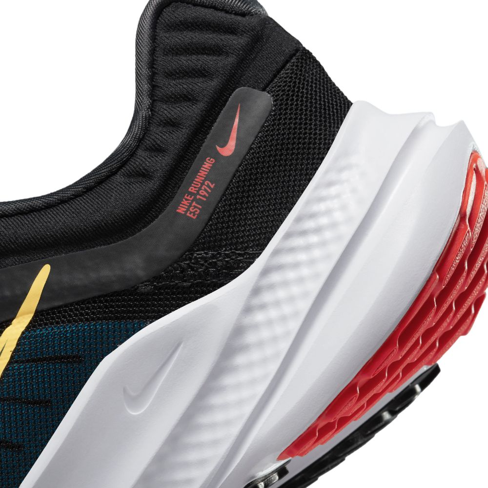 Nike Wmns Nike Quest 5 Tenis negro de mujer para correr