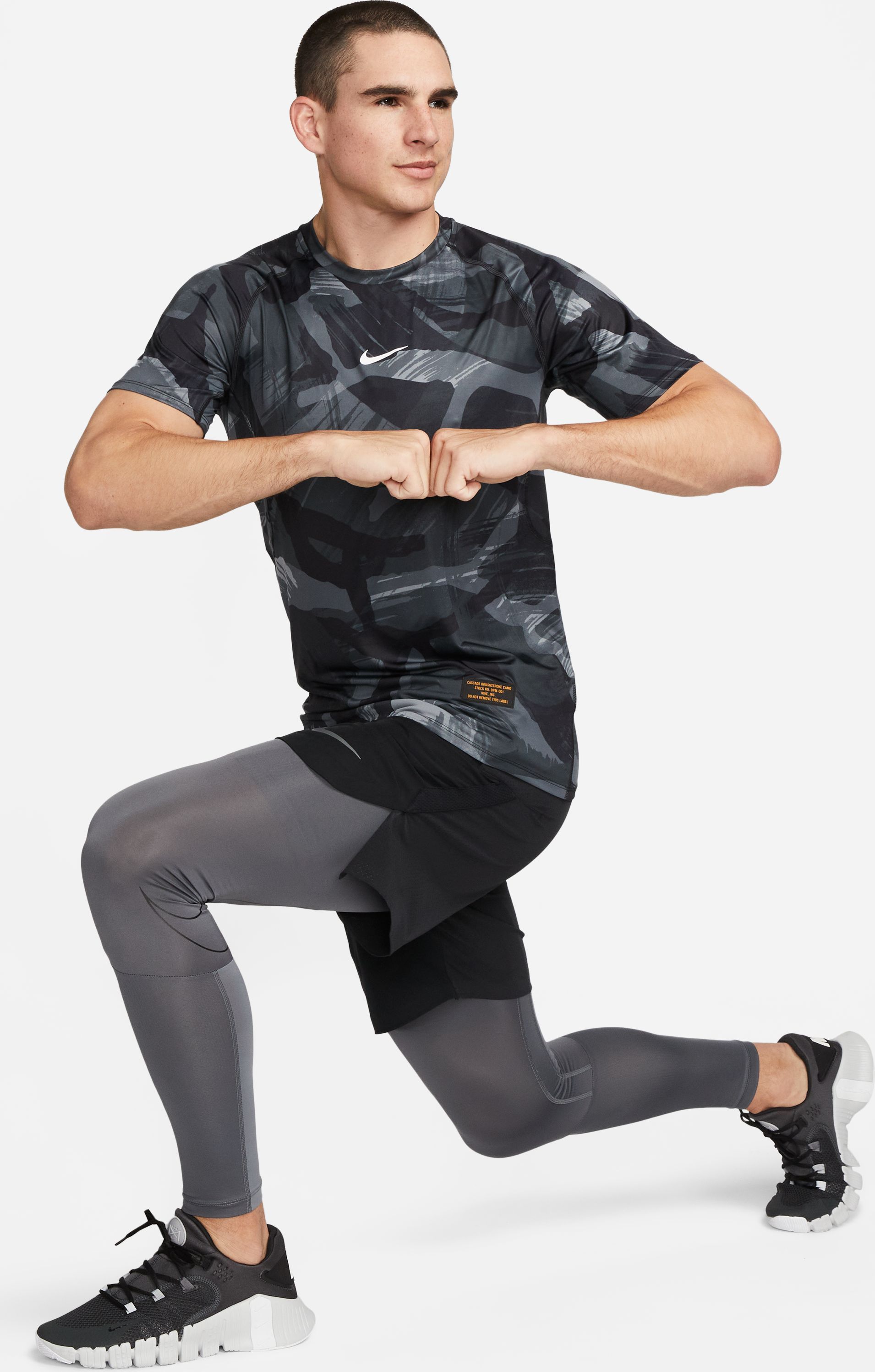 Nike M Np Df Slim Top Ss Camo Aop Camiseta Manga Corta negro de hombre para entrenamiento