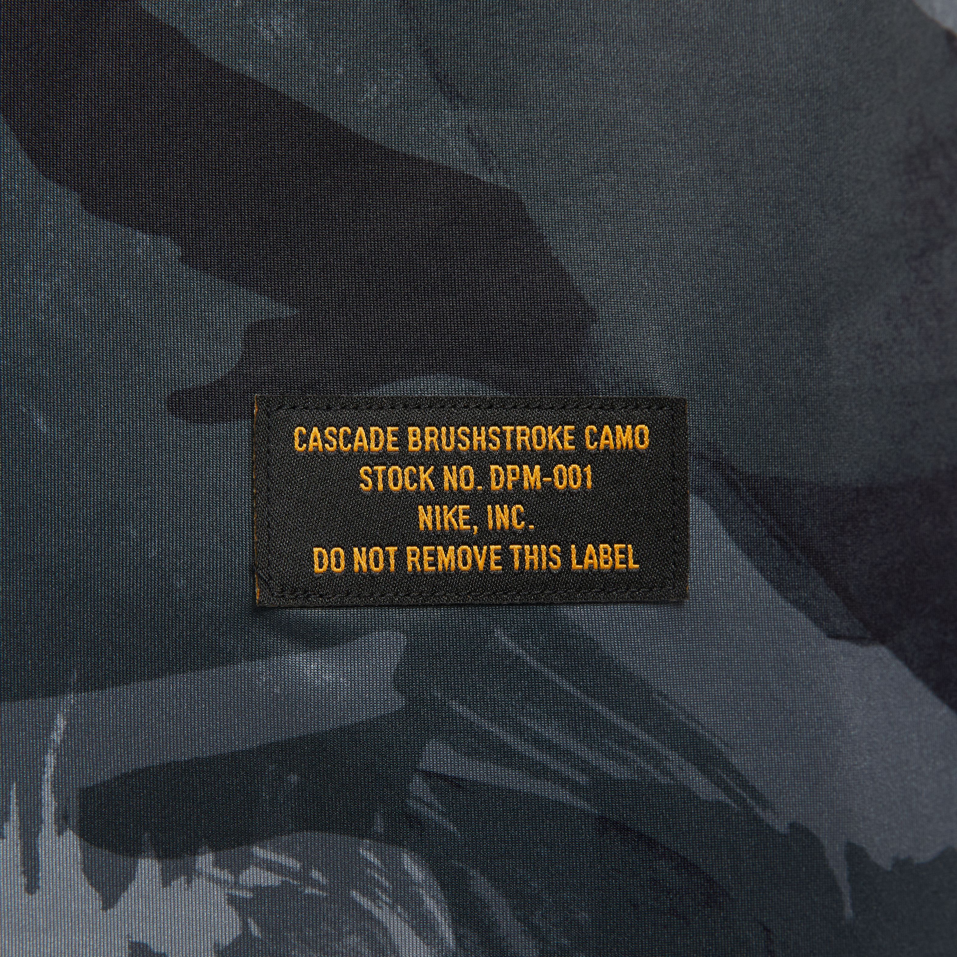 Nike M Np Df Slim Top Ss Camo Aop Camiseta Manga Corta negro de hombre para entrenamiento