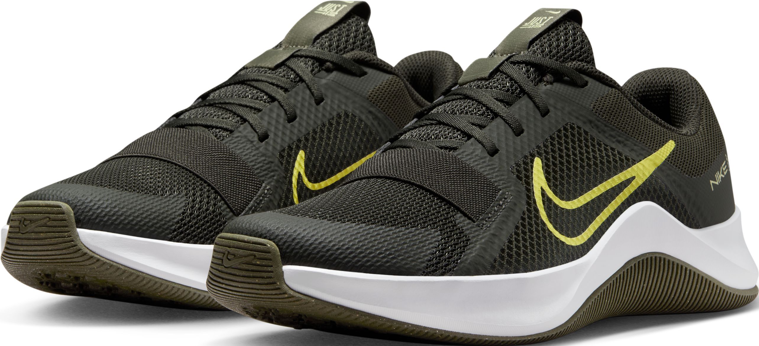 Nike M Nike Mc Trainer 2 Tenis verde de hombre para entrenamiento