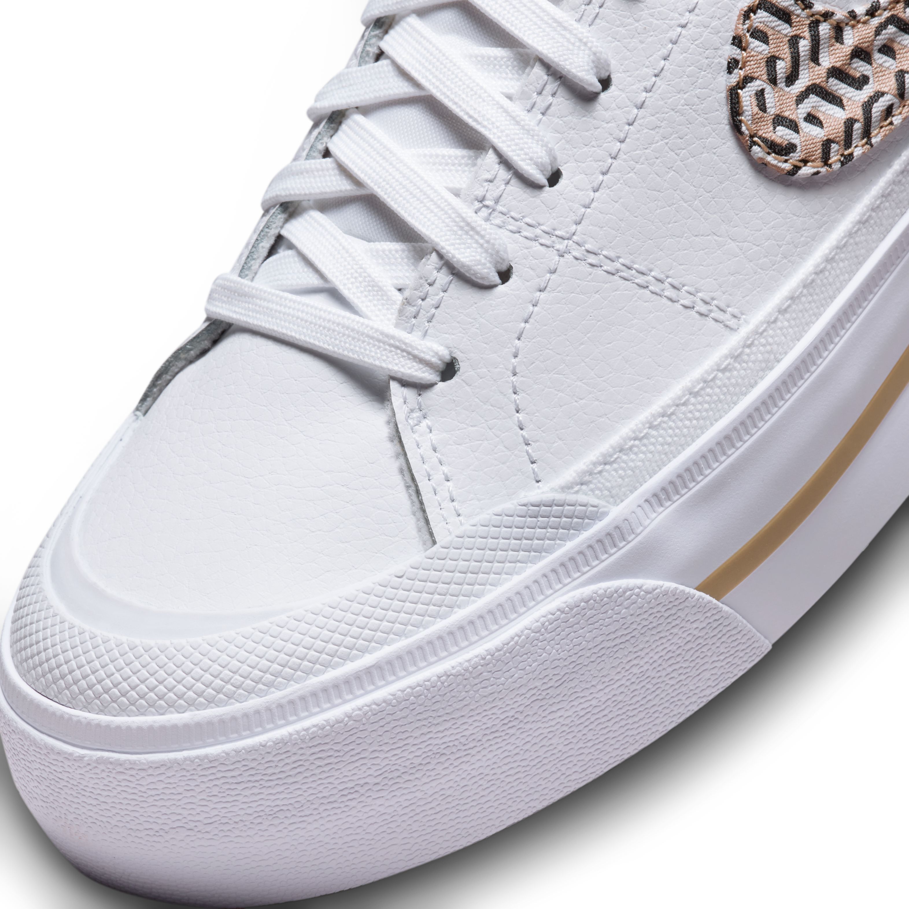 Nike Wmns Court Legacy Lift Nu Tenis blanco de mujer lifestyle