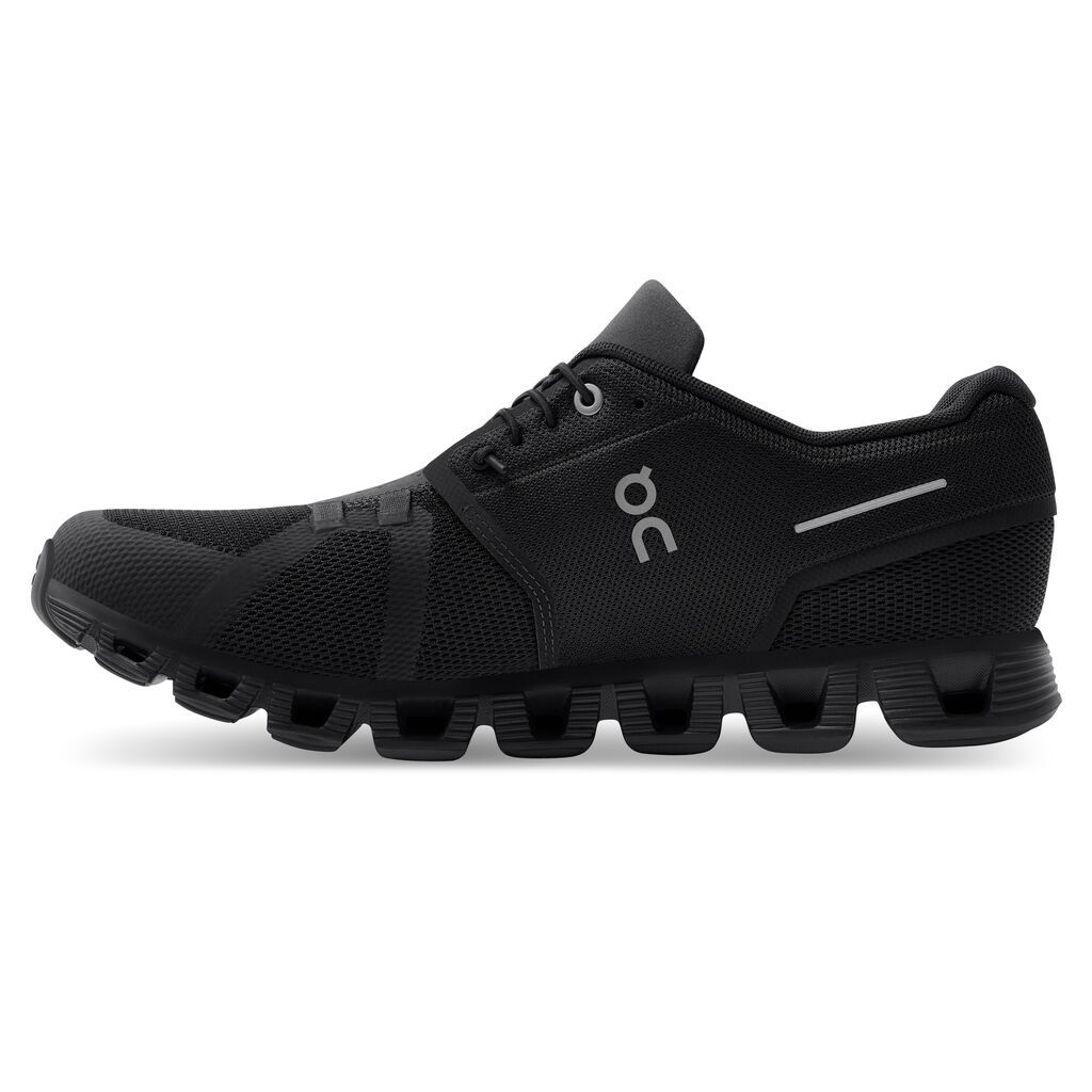 On Cloud 5 Tenis negro de hombre lifestyle