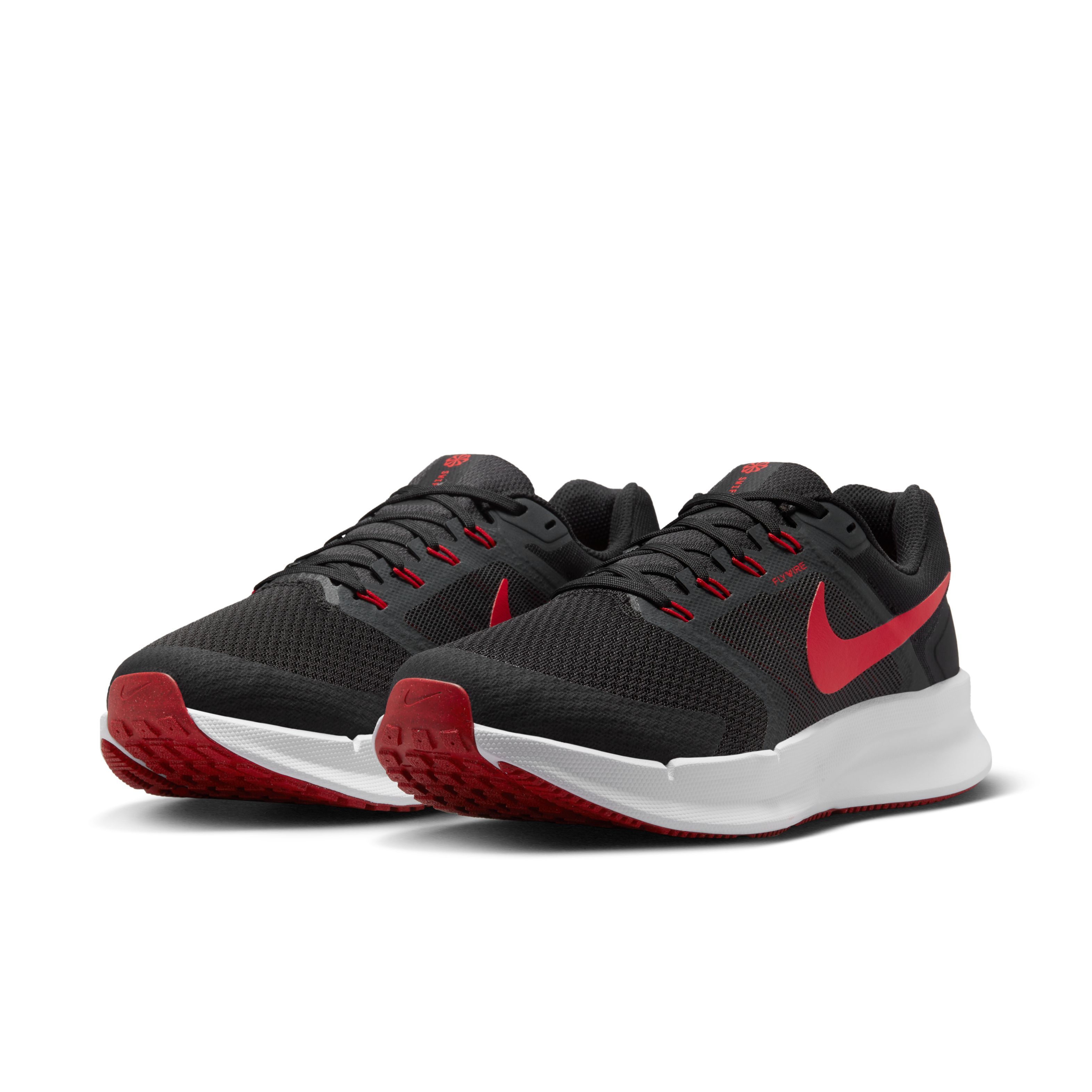 Nike Run Swift 3 Tenis negro de hombre para correr