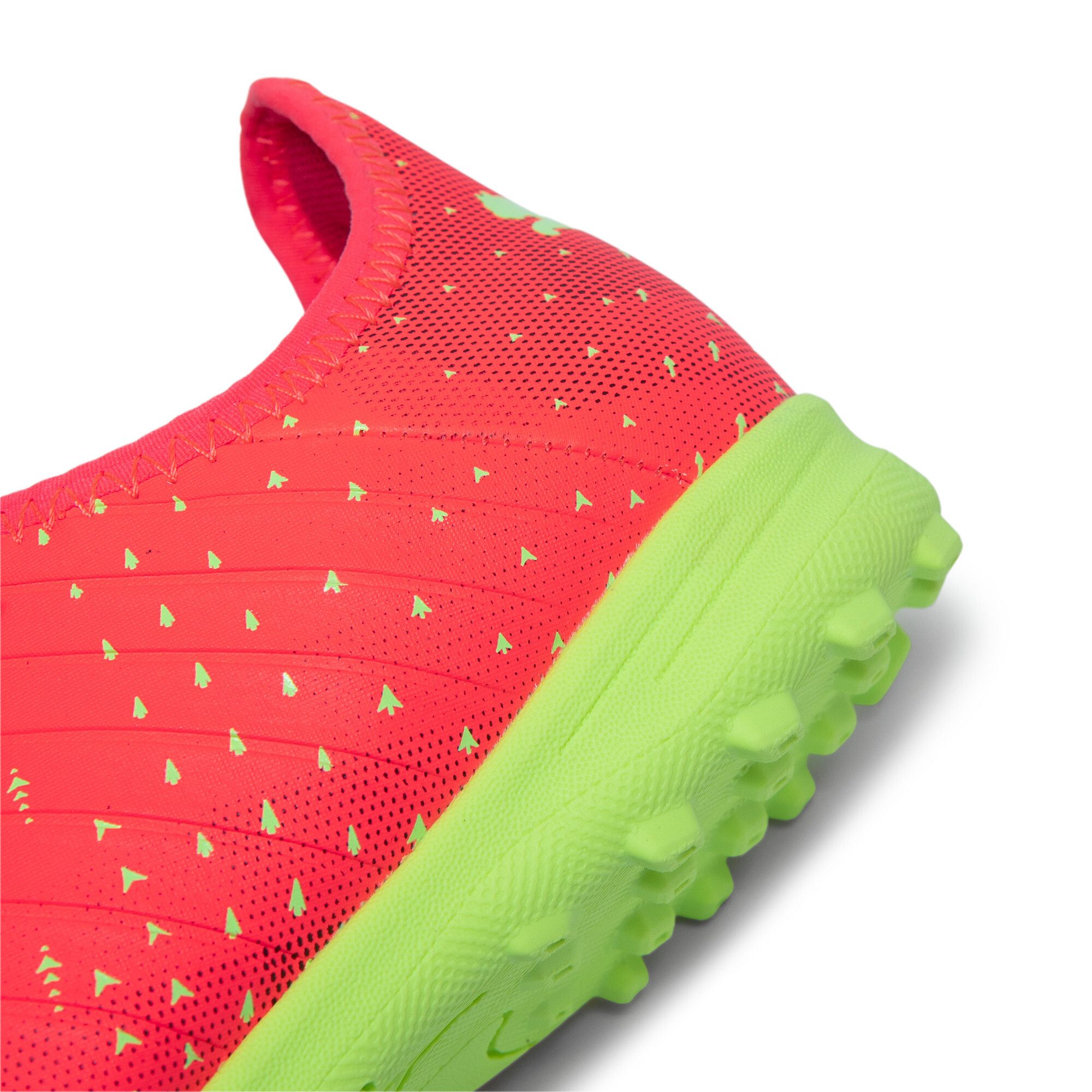 Puma Future Z 4.4 Tt Jr Guayos naranja de niño para futbol