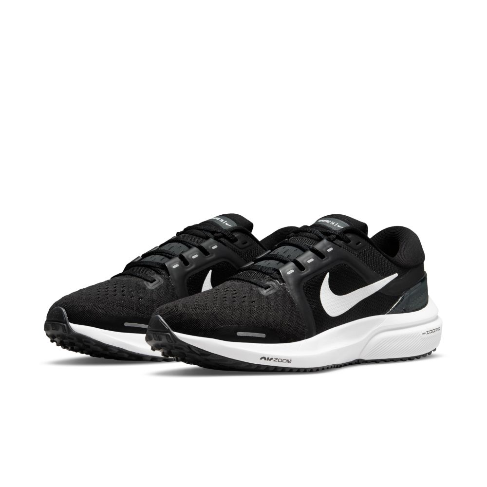 Nike Wmns Nike Air Zoom Vomero 16 Tenis negro de mujer para correr