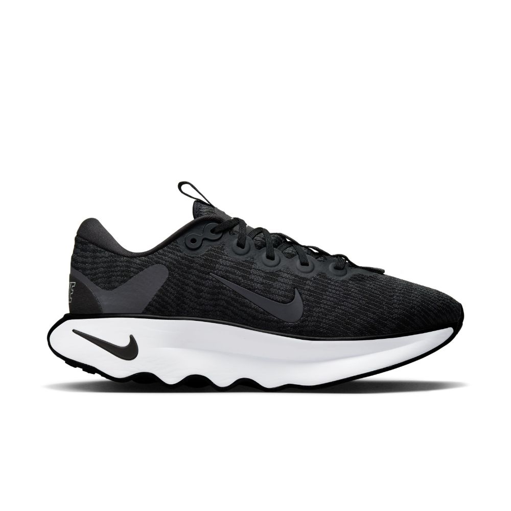 Nike Motiva Tenis negro de hombre para correr