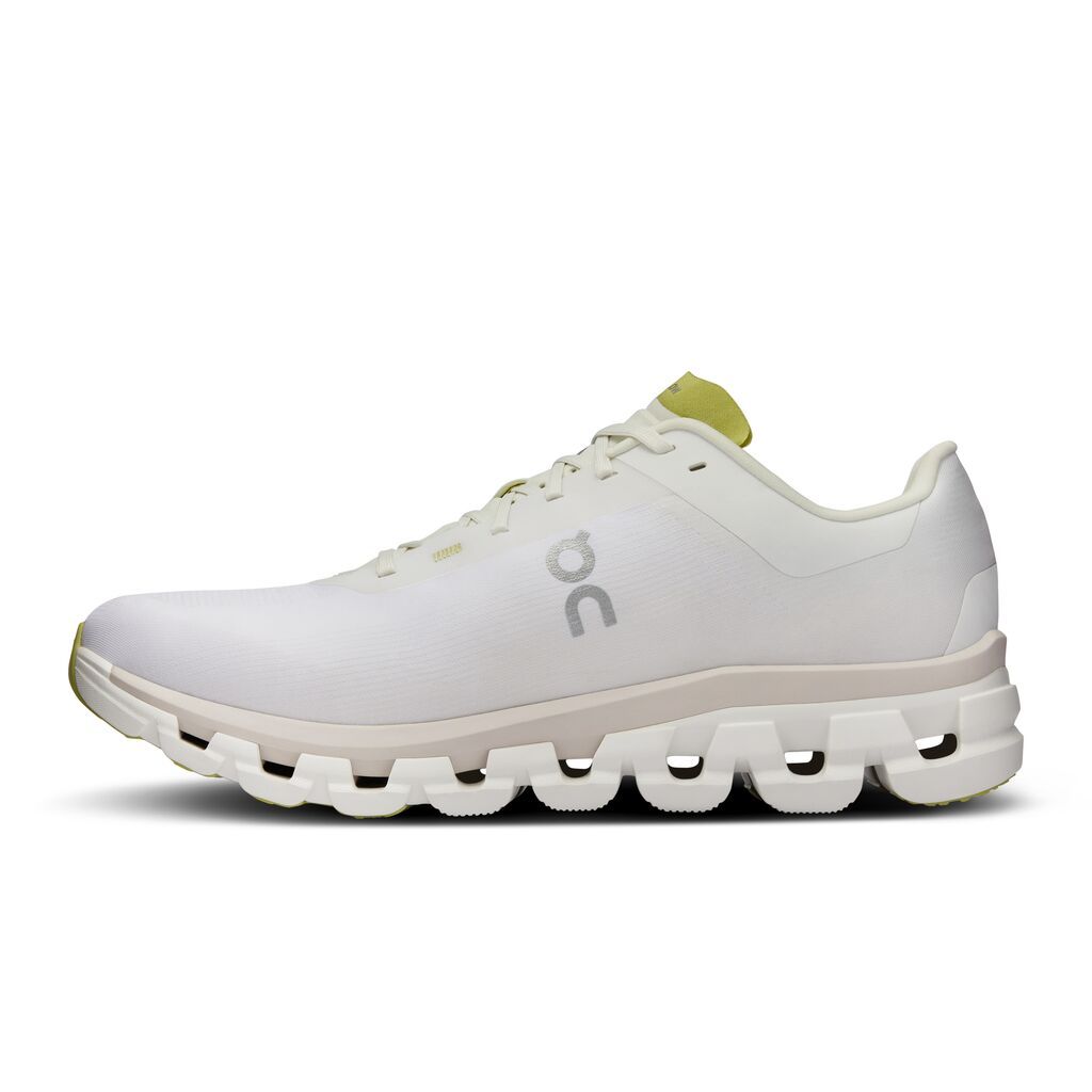 On Cloudflow 4 Tenis blanco de hombre para correr