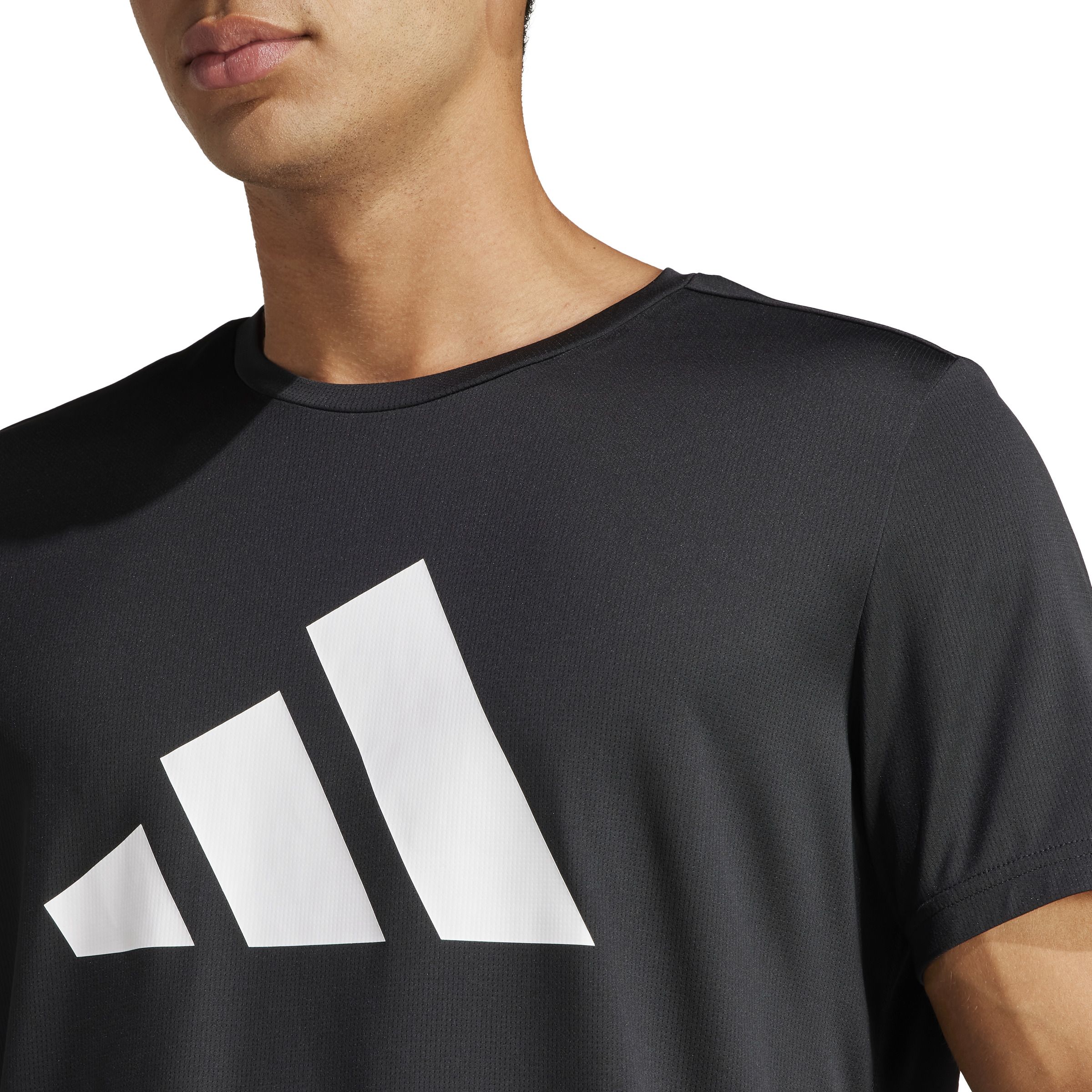 Adidas Run It Tee Camiseta Manga Corta negro de hombre para correr