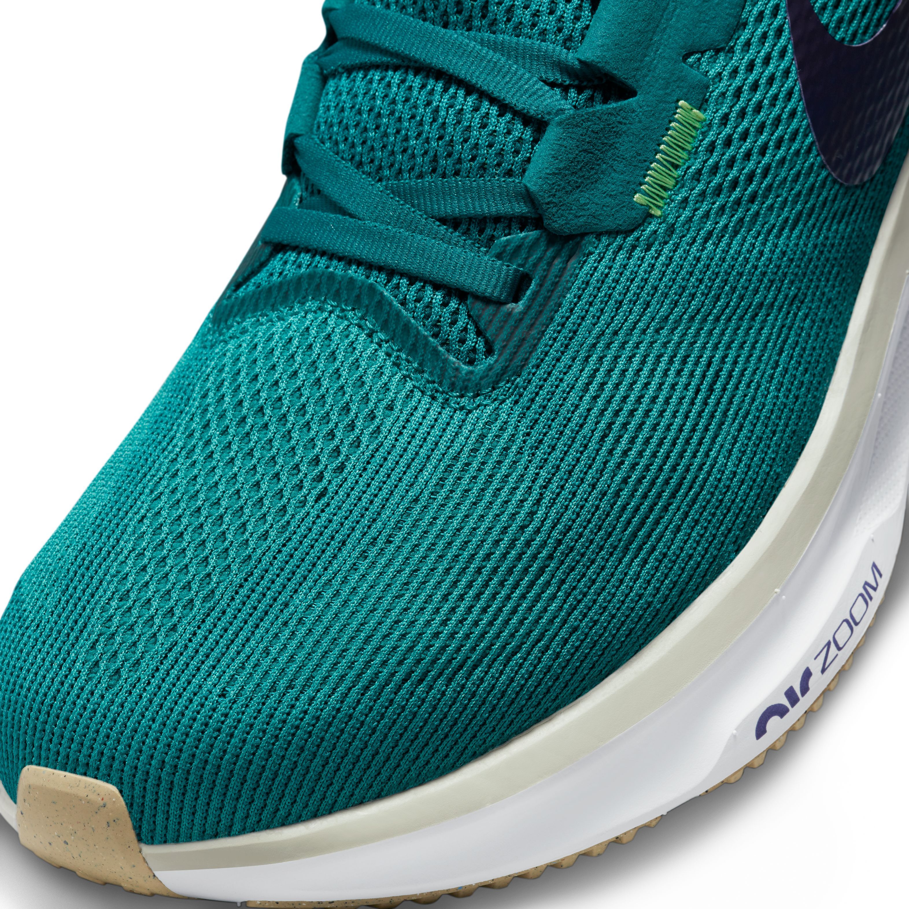 Nike Air Zoom Structure 25 Tenis verde de hombre para correr