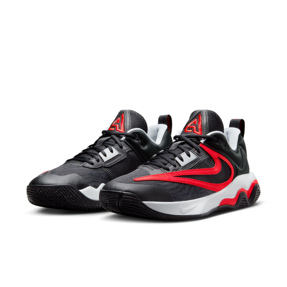Nike Giannis Immortality 3 Tenis negro de hombre para baloncesto