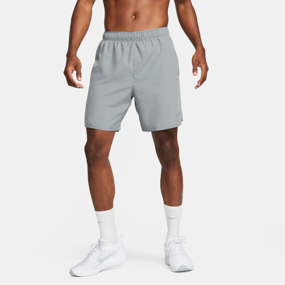 Nike M Nk Df Challenger 7Bf Short Pantaloneta gris de hombre para correr