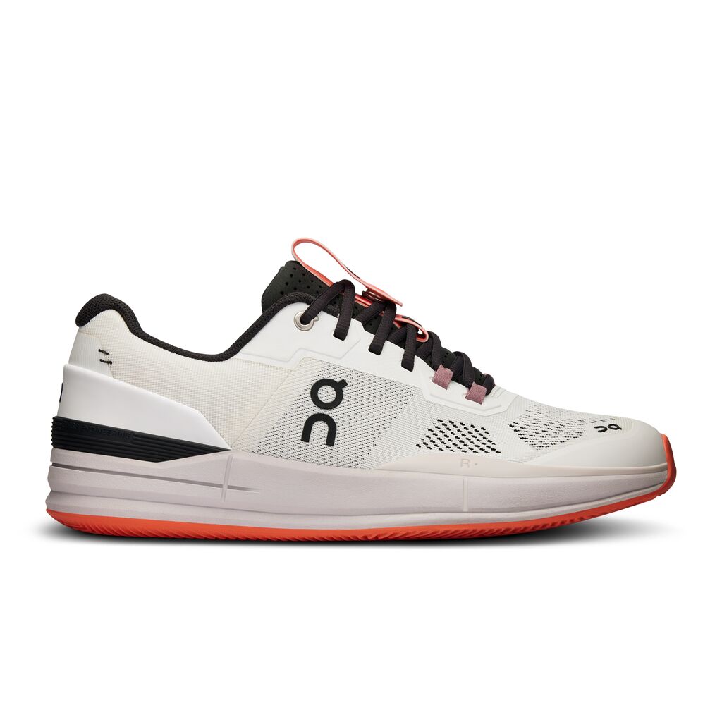 On The Roger Pro Clay Tenis blanco de hombre lifestyle