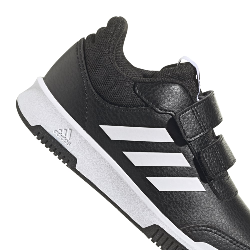 Adidas Tenis Tensaur Tira Ajustable De Cierre P negro de niño lifestyle