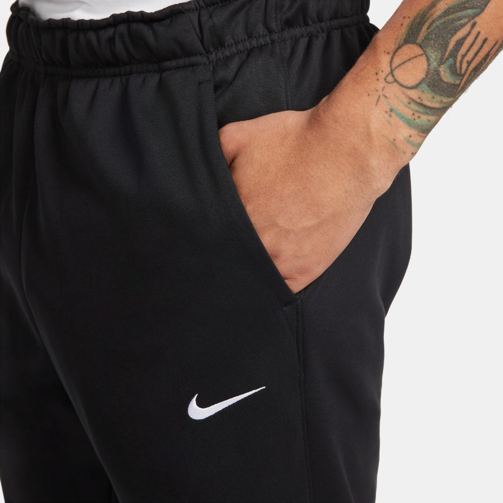 Nike M Nk Tf Pant Taper Pantalón negro de hombre para entrenamiento