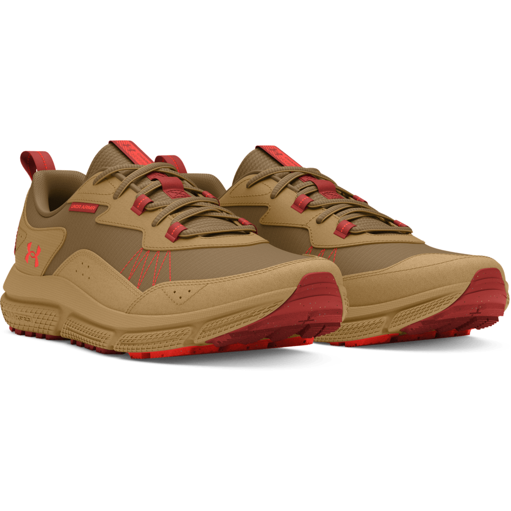 UA Charged Verssert 2 Tenis beige de hombre para correr